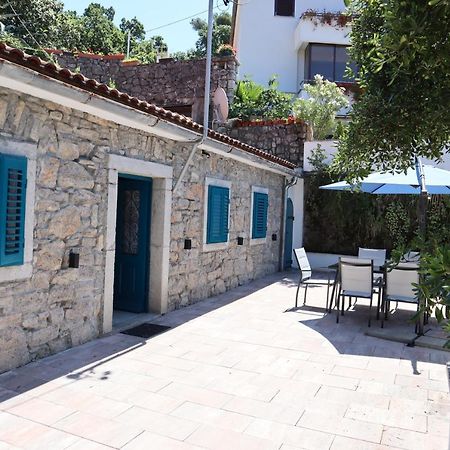 Guesthouse Toticevi ริเยกา ภายนอก รูปภาพ
