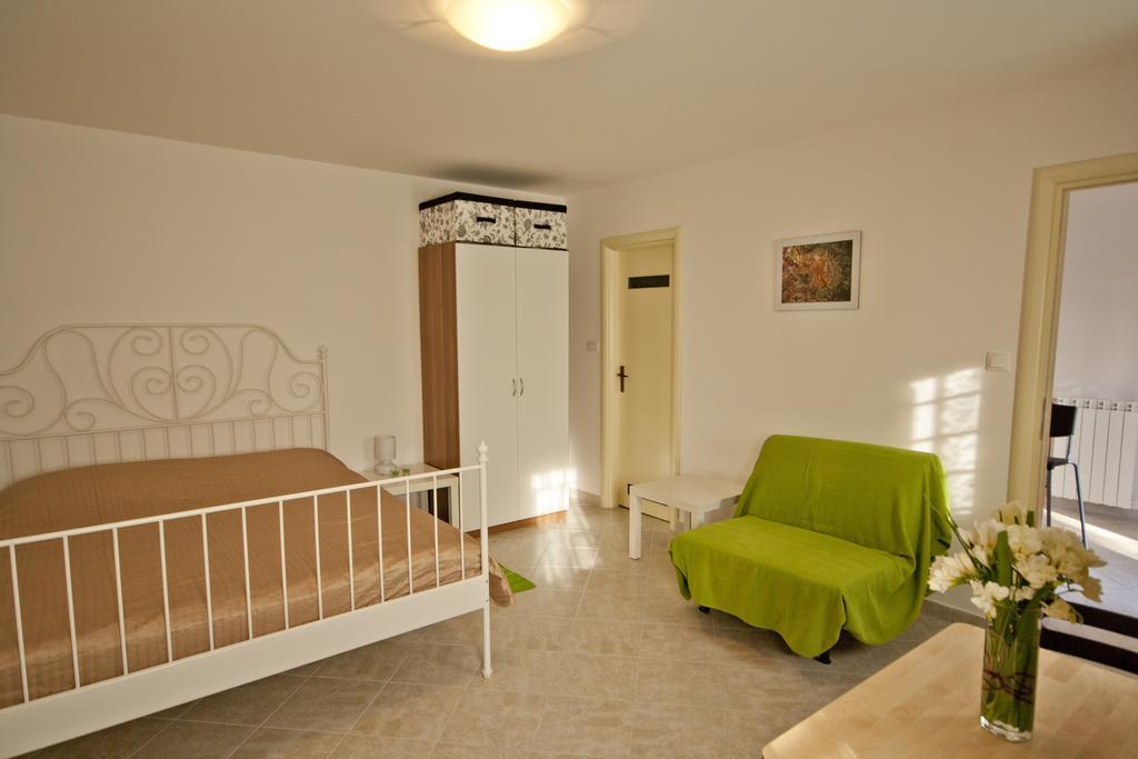 Guesthouse Toticevi ริเยกา ห้อง รูปภาพ